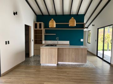 FINCA PARA ARRIENDO Y VENTA EN RIONEGRO