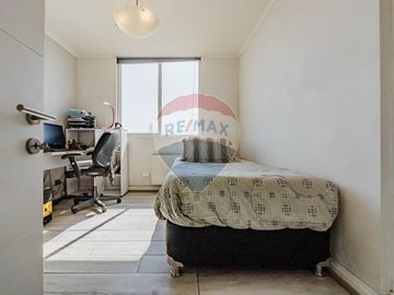 Se vende depto en Ricardo Lyon