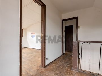 ¡Gran Oport./Casa con potencial de remodelación