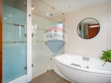 Exclusivo Departamento de 360 m2  Palier Privado