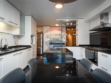 Exclusivo Departamento de 360 m2  Palier Privado