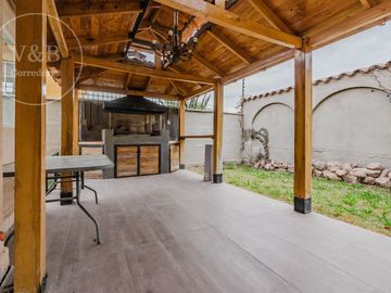 Casa 5D 3B en Valle Lo Campino, Quilicura