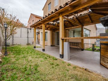 Casa 5D 3B en Valle Lo Campino, Quilicura