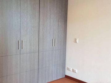 Apartamento en venta de 2 hab. en CEDRITOS, Bogotá