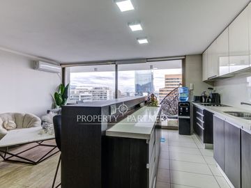 Ubicación Privilegiada: Departamento en Altura con Conexión Total a Malls, Parques y Autopista Kennedy