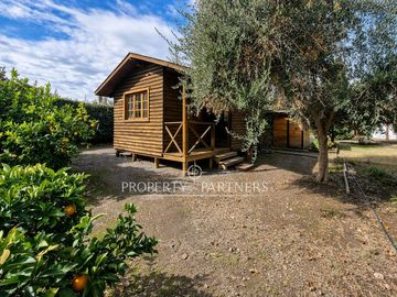 Lo Pinto, Casa en Condominio con Agua Propia, Gran Jardín y Cabaña de Invitados