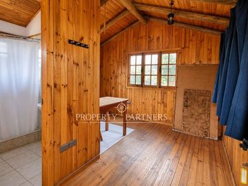 Lo Pinto, Casa en Condominio con Agua Propia, Gran Jardín y Cabaña de Invitados