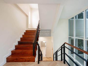 For Sale Home office near Mo Chit–Chatuchak, just 300 meters from Vibhavadi Road. , Chomphon , Chatuchak , Bangkok , CX-166542