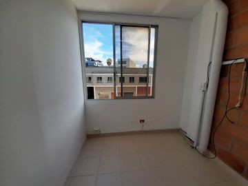 ARRIENDO de BODEGAS en ItaguÃ­