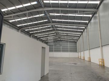 Bodega en Renta en Industrial Las Cruces, León, Gto. a unas cuadras de Blvd. Morelos y La Luz