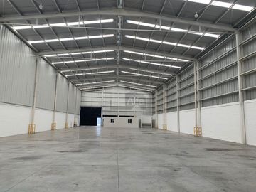 Bodega en Renta en Industrial Las Cruces, León, Gto. a unas cuadras de Blvd. Morelos y La Luz