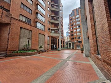 Oficina en arriendo, centro internacional Bogotá