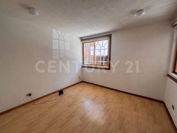 VENTA CASA ZONA BLVD. ZARAGOZA 