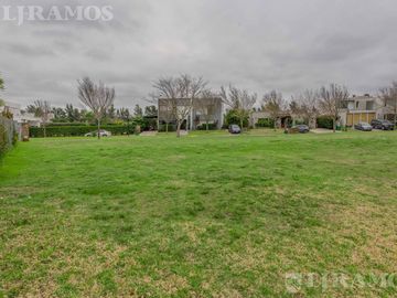Lote de 1033 m2 a la laguna en venta en SANTA TERESA