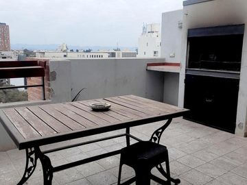 Departamento 2 dormitorios - Balcon - Marcelo T. de Alvear al 1000 - B° Centro