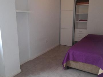 Departamento 2 dormitorios - Balcon - Marcelo T. de Alvear al 1000 - B° Centro