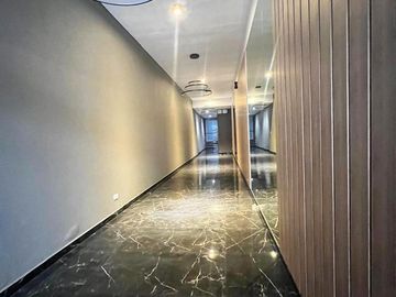 VENTA 3 AMBIENTES CON PALIER PRIVADO, SUITE, BALCÓN Y AMENITIES – MENDOZA AL 3000