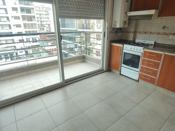 Alquiler departamento monoambiente en Flores