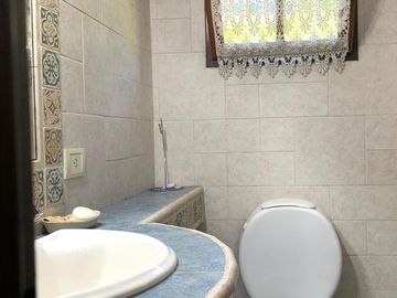 Casa en venta y alquiler anual en Country Banco Provincia