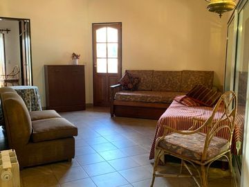 Casa en venta y alquiler anual en Country Banco Provincia