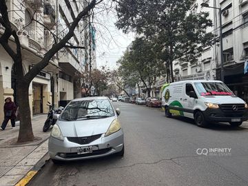 VENTA COCHERA CUBIERTA EN TRIBUNALES