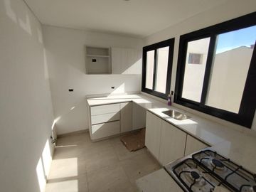 Venta Departamento 4 Ambientes a Estrenar, Full Amenities en Flores