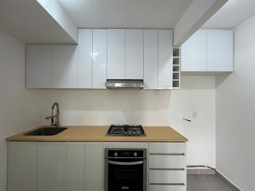 DEPARTAMENTO EN RENTA EN PUERTA DEL ENCINAR, BOSQUE REAL