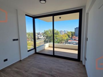 Departamento 3 Ambientes en alquiler con cochera Haedo Norte