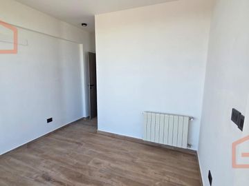 Departamento 3 Ambientes en alquiler con cochera Haedo Norte