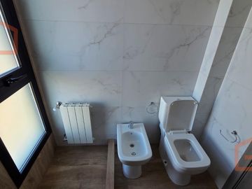 Departamento 3 Ambientes en alquiler con cochera Haedo Norte