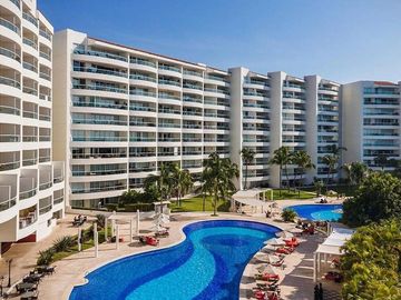 Departamento de Lujo Frente al Mar en Venta en Villa Magna, Nuevo Vallarta