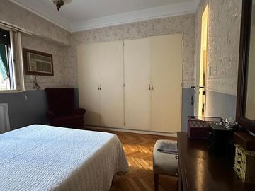 5 Ambientes con Dependencia, Palier Privado, Parrilla y Balcón Cerrado en Palermo Hollywood