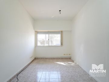 Departamento - Saavedra 2 ambientes, apto profesional.