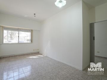 Departamento - Saavedra 2 ambientes, apto profesional.