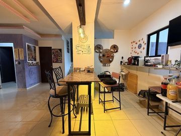 CASA EN VENTA CON ALBERCA UBICADA EN GRAN SANTA FE EN CERRADA, MERIDA