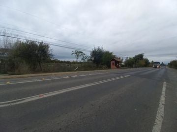 Vendo Parcela a Orilla de Camino Principal, Pelarco.