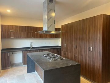 CASA EN ALTOZANO, QUERETARO
