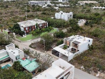Terreno de 197m2 en esquina en la zona de Temozón
