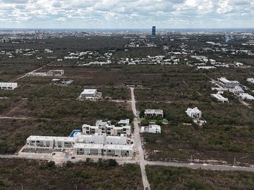 Terreno de 197m2 en esquina en la zona de Temozón
