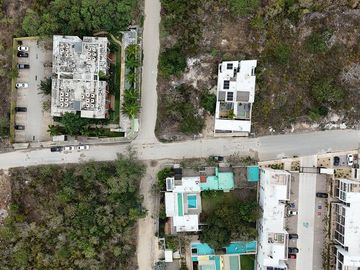 Terreno de 197m2 en esquina en la zona de Temozón