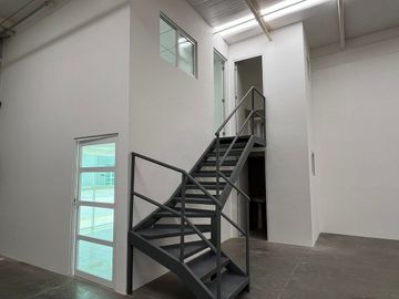 BODEGAS INDUSTRIALES EN VENTA EN QUERÉTARO