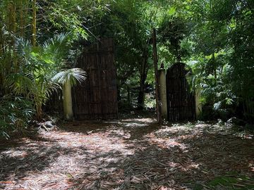 Terreno con casa de campo en Zihuatanejo