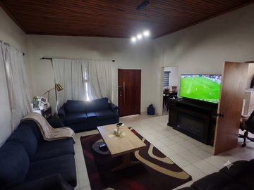 Venta de Casa céntrica en esquina, 1 nivel, Col. Tercer Ayuntamiento