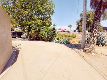 Venta de Casa céntrica en esquina, 1 nivel, Col. Tercer Ayuntamiento