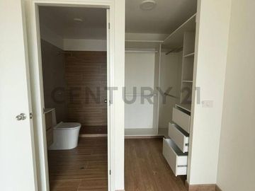 Alquilo dpto Flat de estreno en Magadalena liimite con san Isidro .