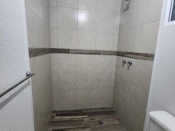 🌇 Vive Cómodo y Seguro en Viñas del Mar – Departamento con Casa Club y Gym