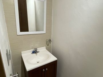 Townhouse Industrial Amueblado en Renta en San Antonio Cinta