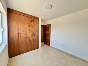 CASA EN RENTA EN SAN JUAN DEL RIO