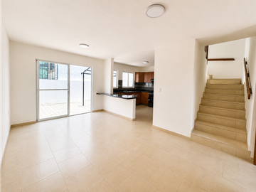 CASA EN RENTA EN SAN JUAN DEL RIO