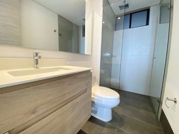 APARTAMENTO EN ARRIENDO UBICADO EN EL POBLADO SECTOR LINARES